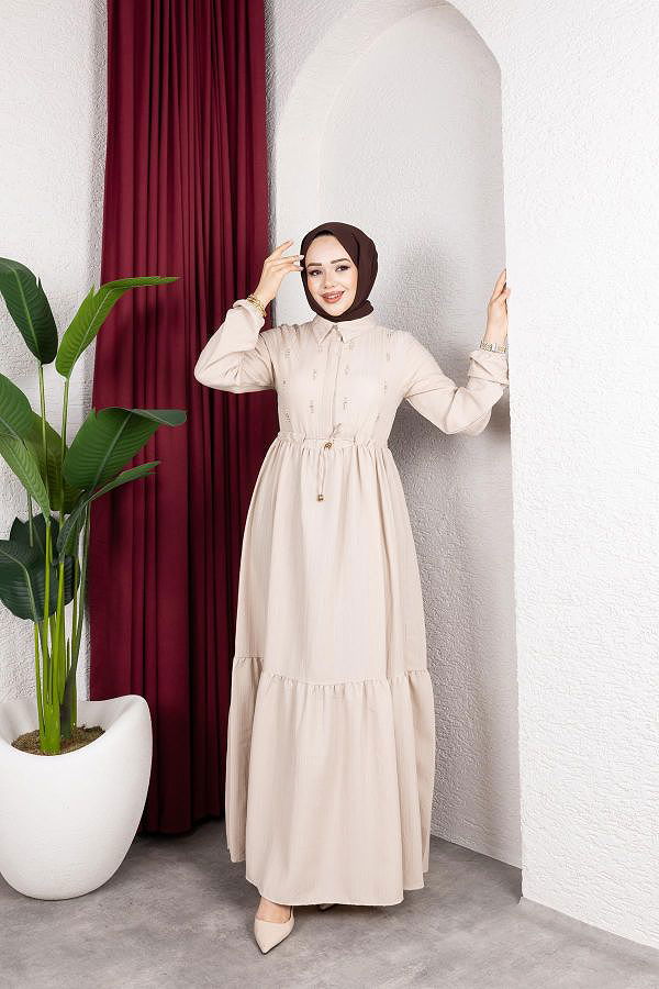 Beli Büzgülü İnci Ve Taş Detaylı Elbise-5070 Bej