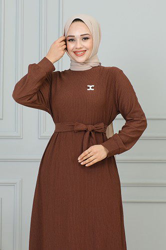 Broşlu Bürümcük Tesettür Elbise-3931 Kahve - Thumbnail