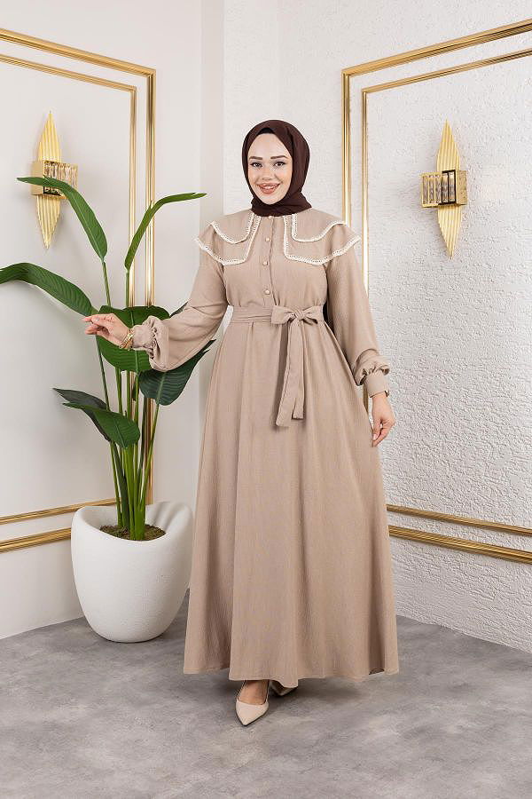 Dantel Detaylı Kloş Tesettür Elbise-5031 Bej