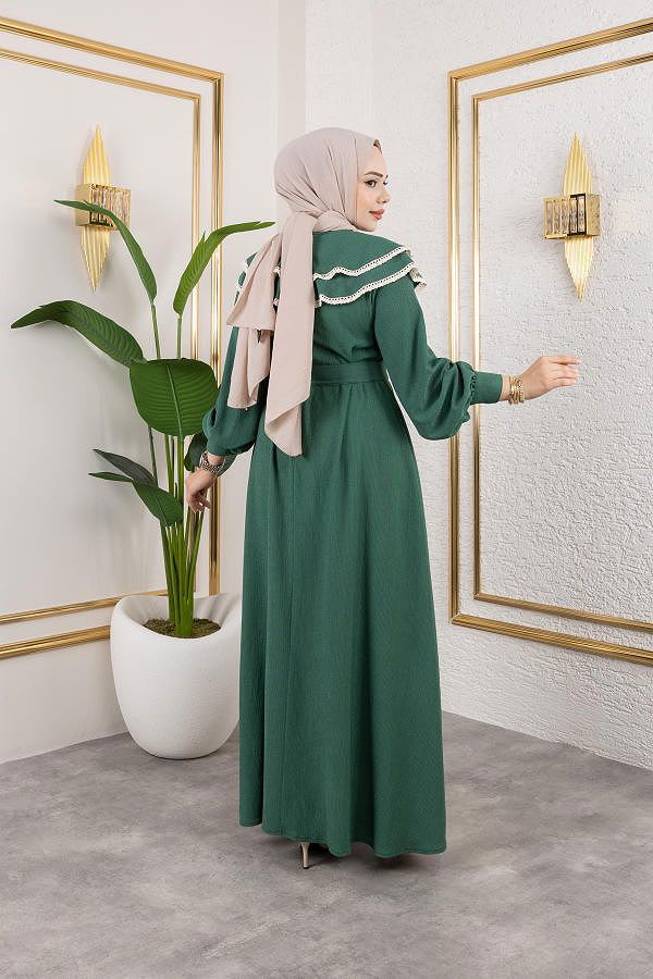 Dantel Detaylı Kloş Tesettür Elbise-5031 Zümrüt yeşili