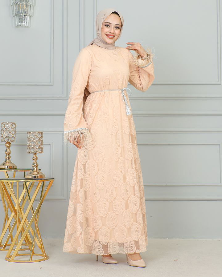 Dantel Ve Tüy Detaylı Tesettür Elbise-3177 Krem