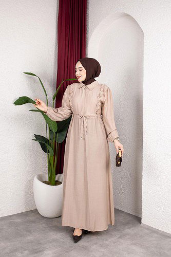 Fırfır Detay Fermuarlı Tesettür Elbise-7882 Vizon - Thumbnail