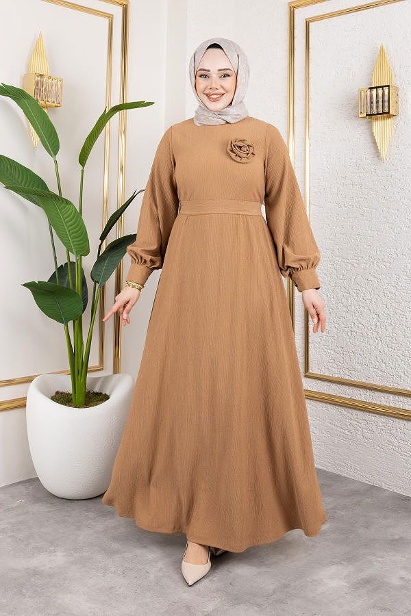 Gül Detaylı Tesettür Elbise-5028 Vizon