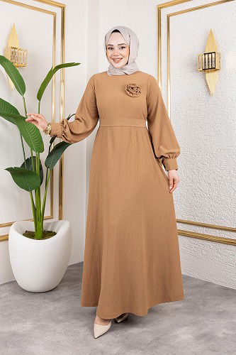 Gül Detaylı Tesettür Elbise-5028 Vizon - Thumbnail