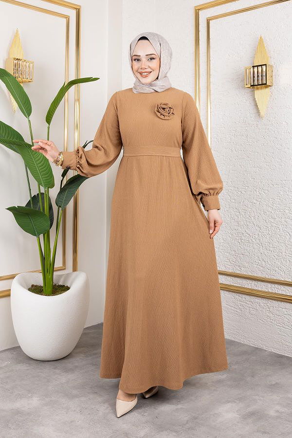 Gül Detaylı Tesettür Elbise-5028 Vizon