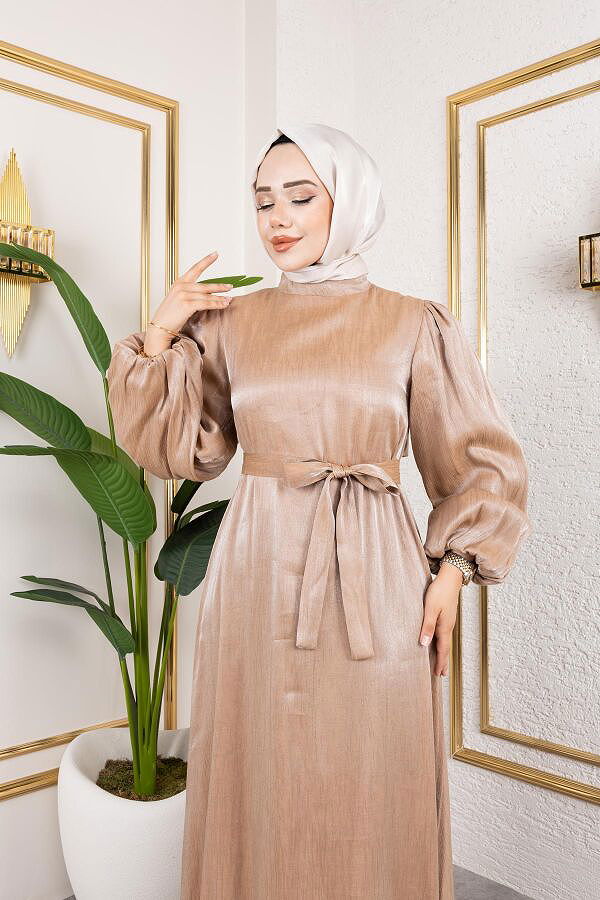 Kolu Lastikli Kuşaklı Elbise-4833 Vizon