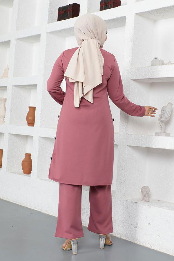 Kolyeli Düğme Detaylı İkili Tesettür Takım-3127 Gülkurusu
