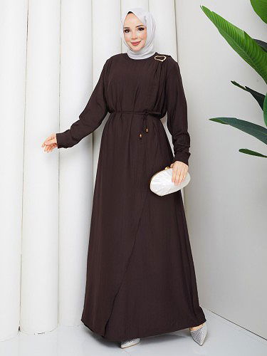 Toka Detaylı Tesettür Elbise-5145 Kahverengi - Thumbnail